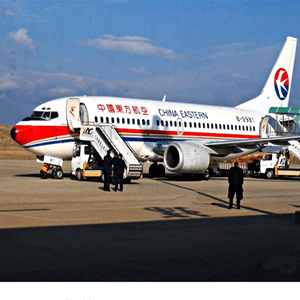 五台山航空货运航空快运业稳步发展的原因是什么？